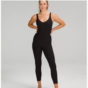 Lululemon Align Ribbed Bodysuit. Black. Size 8.
